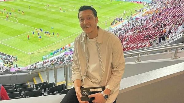 أوزيل: فخور بتأهل المغرب إلى النصف النهائي