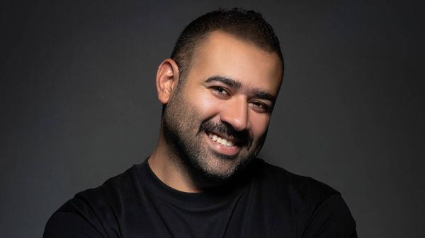 بشار الشطي يُرزق بمولود جديد وينشر الصورة الاولى له
