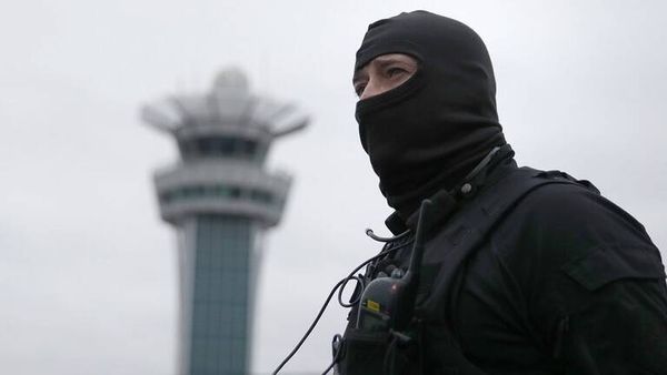 فرنسا: اشتباه بوجود عبوة ناسفة في طائرة قادمة من تشاد