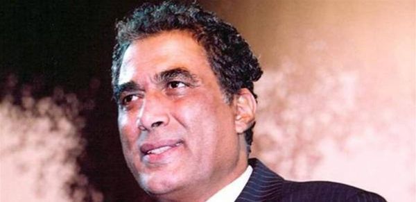 مفاجأة بقضية ورثة أحمد زكي.. ما هي آخر التطورات؟