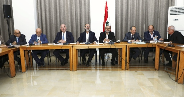 لجنة الإعلام والاتصالات تناقش قانونية خدمة ستارلينك وياسين يحذّر من إشكاليات قانونية