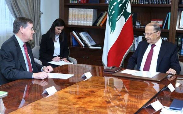 ساترفيلد وافق على رعاية الامم المتحدة مع مساعدة واشنطن