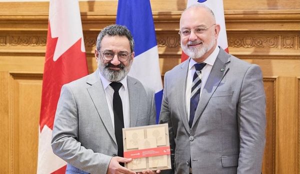 أول فنان لبناني يدخل السجل الذهبي: بلدية مونتريال تكرّم جورج خباز باستقبال بروتوكولي رسمي