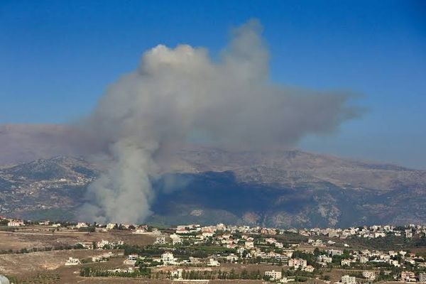 الجيش الإسرائيلي يزعم: المشتبه بهم دخلوا مبنى في برعشيت جنوبي لبنان وشكلوا تهديداً لقواتنا هناك واستهدفناهم من الجو