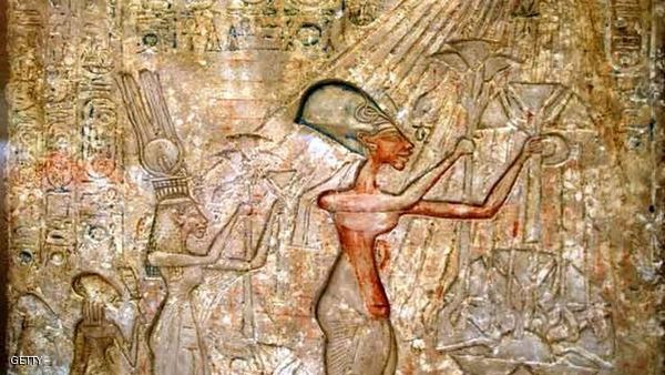 استعادة تمثال بنت الملك أخناتون