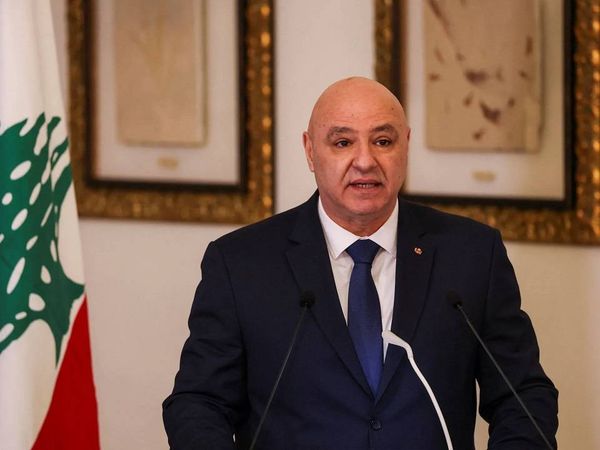 عون: اليوم بدأت أول مرحلة من مبادرتي وهي وقف النار
