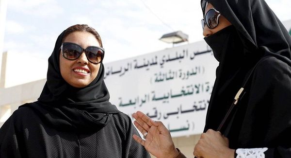 استطلاع يكشف رأي الرجال السعوديين حول قيادة المرأة