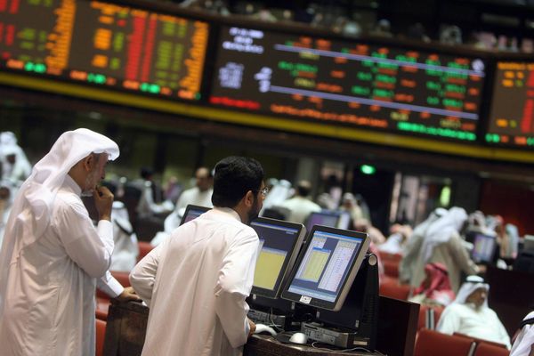البورصة السعودية تخسر 22 مليار دولار في شهر