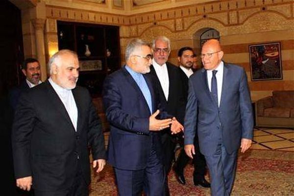 سلام طلب مساعدة إيران لإنهاء الفراغ.. وبروجردي سينقل الطلب إلى قيادته