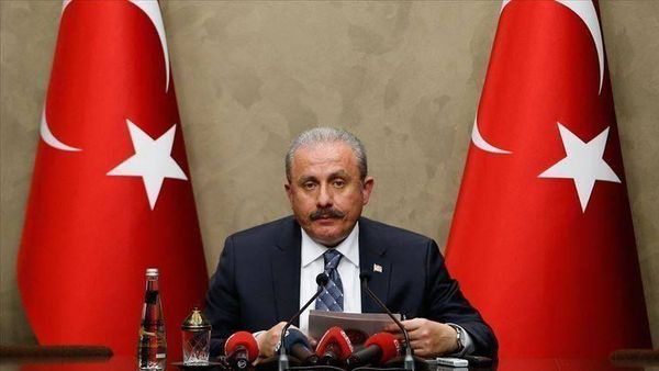 رئيس البرلمان التركي يدين المحاولة الانقلابية بفنزويلا