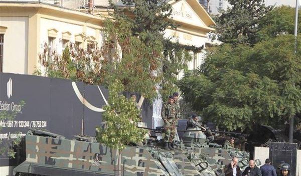 شظيّة تفضَح "كوبرا"... وتفاصيل تسليم العسكريين إلى "داعش"