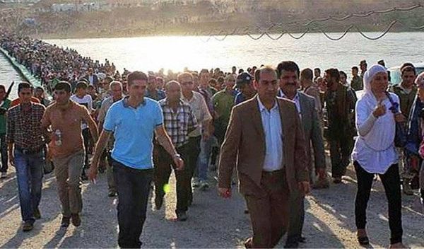 أسقط صليباً عمره 300 سنة على الأرض وآخر شتم الكنيسة