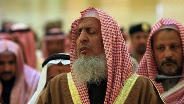 مفتي السعودية: الفيلم الإيراني "محمد رسول الله" مجوسي وعدو للإسلام