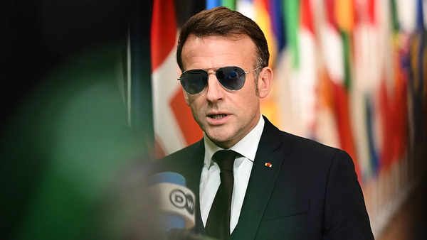 ماكرون: ما حصل بشأن غرينلاند 