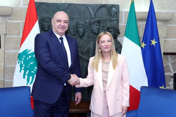 رئلسة الجمهورية: الرئيس عون يلتقي رئيسة الوزراء الإيطالية جورجيا ميلوني وبحث معها العلاقات الثنائية والتطورات في لبنان والمنطقة