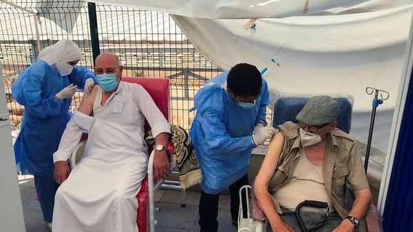 كم بلغ عدد إصابات ووفيات كورونا في الجزائر؟
