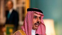 "الإصلاح في لبنان أولوية"... وزير الخارجية السعودي: على القادة النظر بجدية في كيفية حكم بلادهم