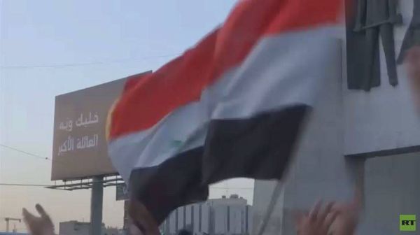 العبادي يقيل وزير الكهرباء بعد احتجاجات
