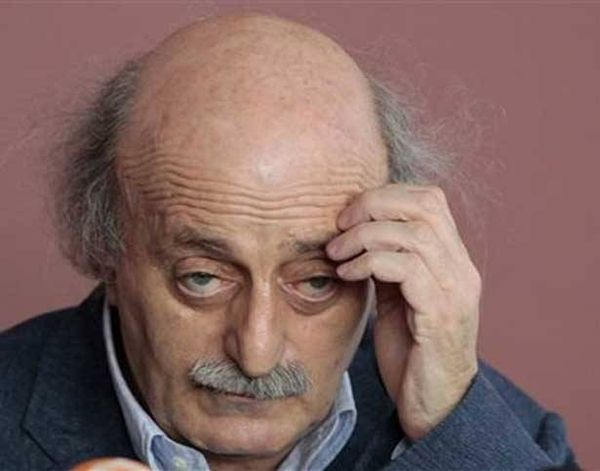 هل يقنع جنبلاط دروز السويداء بخياراته؟