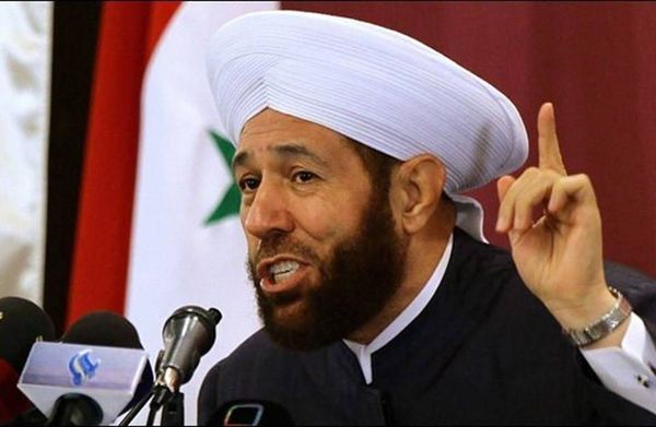 هذا ما قاله مفتي سوريا عن ضربة التحالف الثلاثي!
