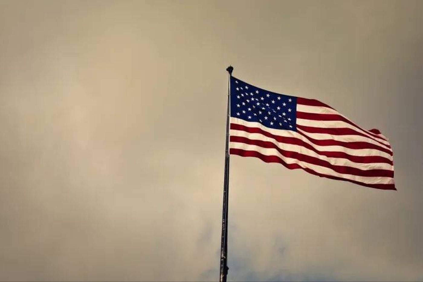 بويز: أميركا خائفة على خسارة زعامتها الاقتصادية