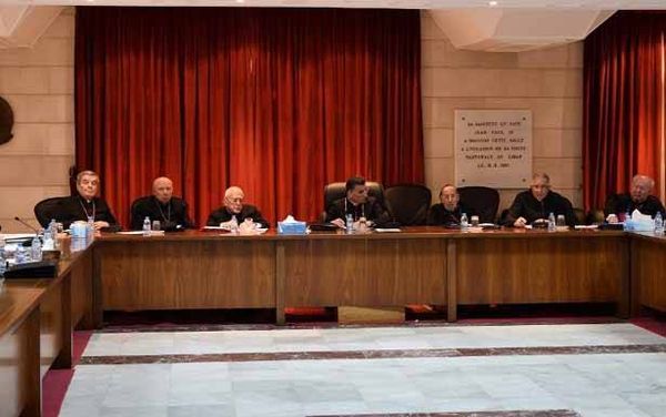 المطارنة الموارنة حذّروا من استغلال الناخبين وترهيب بعض المرشّحين: لتشكيل حكومة بشكل سريع لتنفيذ الوعود الدوليّة المقطوعة