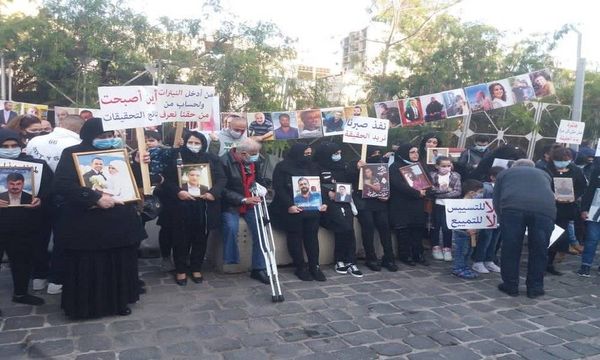 اهالي ضحايا انفجار المرفأ لـ «الديار»: لن نتراجع قبل إسقاط كل الحصانات
لو حصلت هذه الفاجعة في بلد آخر لكانت أسقطت عروشاً وانظمة!