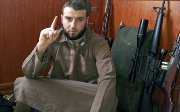 خروج المولوي متنكراً و4 آخرين في عين الحلوة منذ 5 ايام
