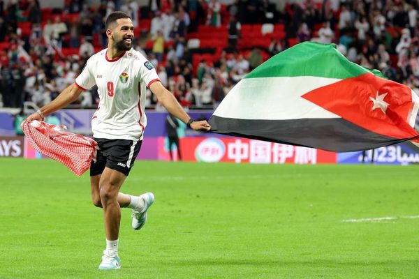 هل يغيب علوان نجم منتخب الأردن عن كأس العالم؟
