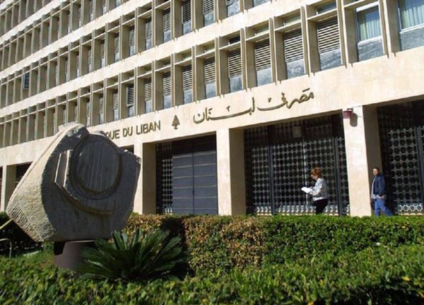 لماذا لم يتراجع سعر الصرف مع تشكيل الحكومة؟