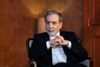 عراقجي: العبور من "هرمز" سيكون آمنا هذين الاسبوعين لكن ضمن القيود