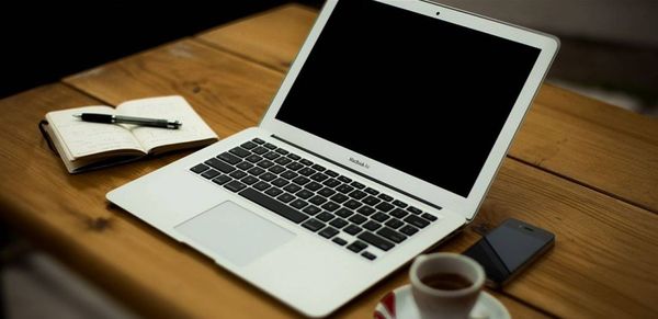 ما هو عدد المرات التي تحتاج فيها إلى إيقاف تشغيل جهاز الكمبيوتر؟