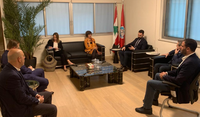 فرونتسكا عرضت الأوضاع
مع قائد الجيش وتيمور جنبلاط