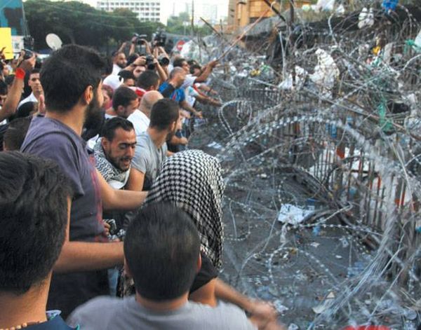 «التيارالوطني» يرد على المشنوق : «من رفض تسوية الترقيات عطّل البلاد»
اذا تأمن مطمر البقاع في الساعات المقبلة جلسة للحكومة الثلثاء
