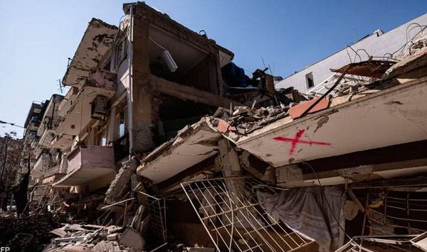 زلزال بقوة 4.7 درجة يضرب ولاية هاتاي التركية