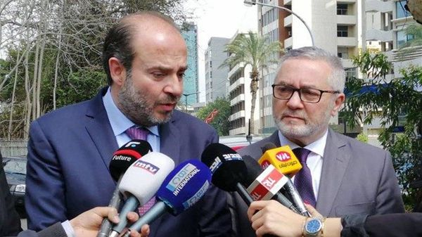 عقيص وأبي اللمع تقدما بإخبار أمام النيابة العامة التمييزية عن التحقيقات في ملفات الفساد في الجمارك