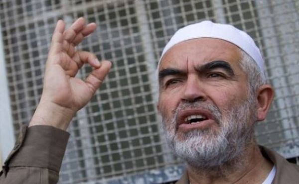 رائد صلاح قبل بدء سجنه: مرحبا بالسجون