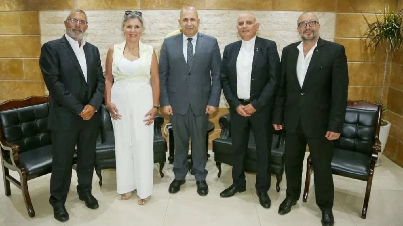 خريش يبحث مع وفد Swiss Lebanon سبل دعم الدفاع المدني