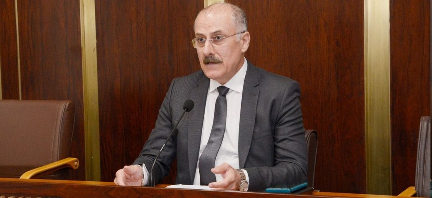من حرية التعبير إلى النقابات.. عبدالله يتقدم باقتراح قانون لتعديل نظام الموظفين