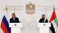عبدالله بن زايد: الإمارات حريصة على دور عربي في سوريا