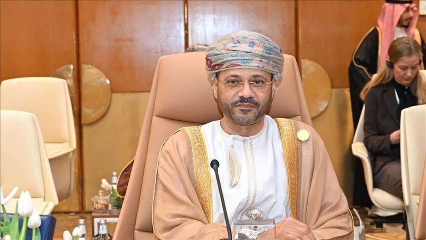 وزير الخارجية العماني: استمرار الحرب على إيران يهدد الاقتصاد العالمي