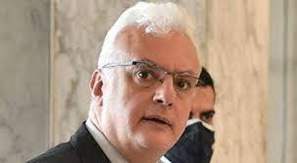 القرم: قمنا بزيادة التعرفة لأن هناك تهديدًا بإفلاس قطاع الاتصالات