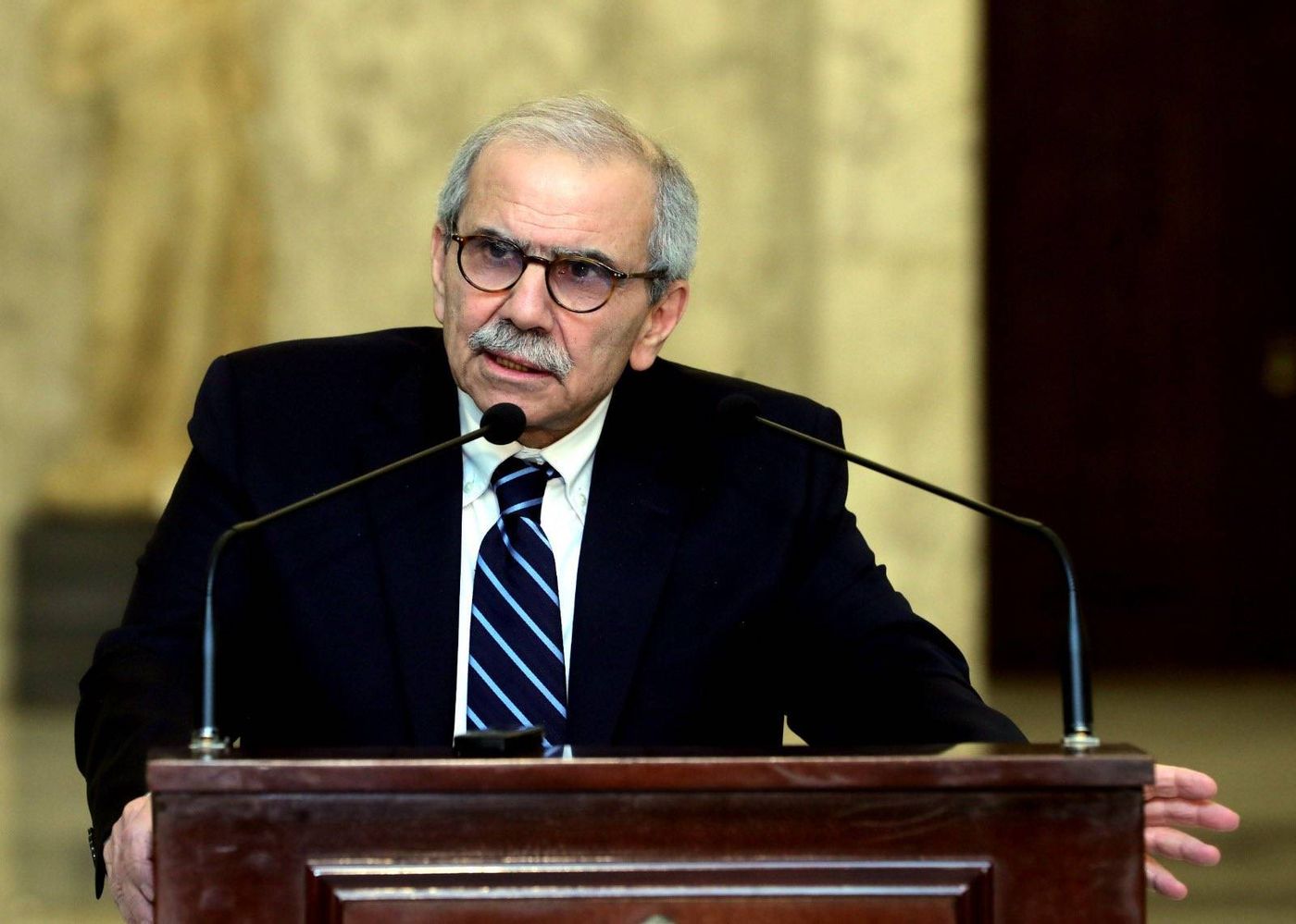 سلام يدعو لاجتماع موسّع غداً حول الأبنية المتصدّعة