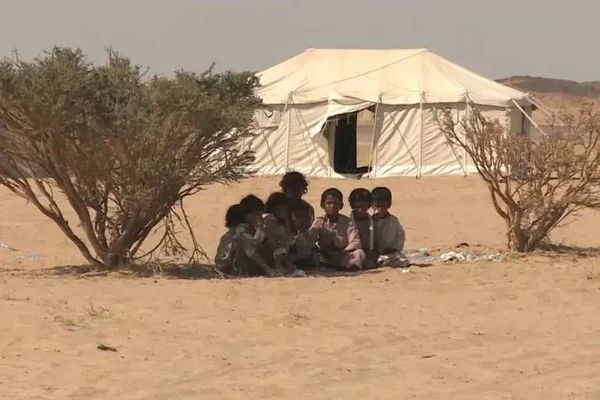 اليمن... تصاعد القتال يفاقم النزوح والأزمة الإنسانية