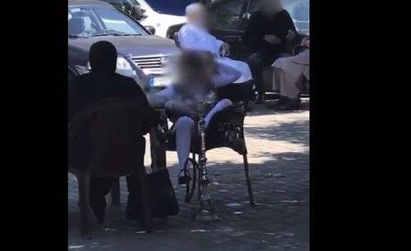 بعد انتشار فيديو لطفلة تدخن النرجيلة... قوى الأمن تتحرك!