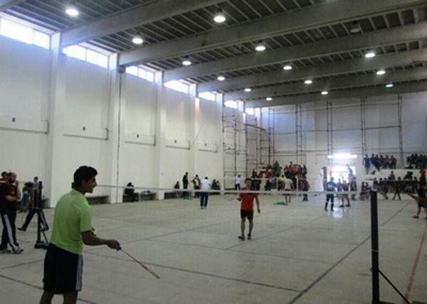 118 لاعباً ولاعبة في بطولة الجنوب
والبقاع المدرسية بالريشة الطائرة