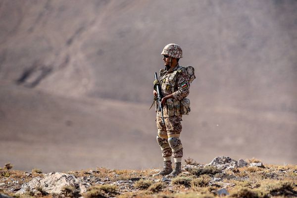 مقتل عنصر من قوات حرس الحدود الإيرانية جنوب شرقي البلاد