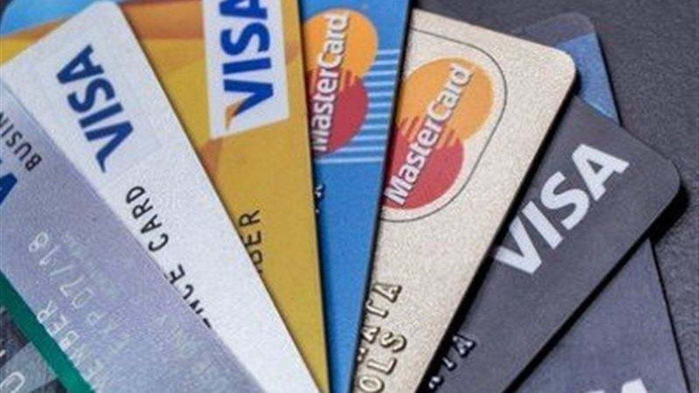 بنوك بريطانية تدرس إطلاق بديل وطني لفيزا وماستركارد