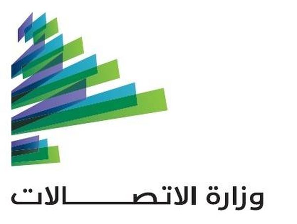 وزارة الاتصالات حولت أموالا من عائداتها الى وزارة المال