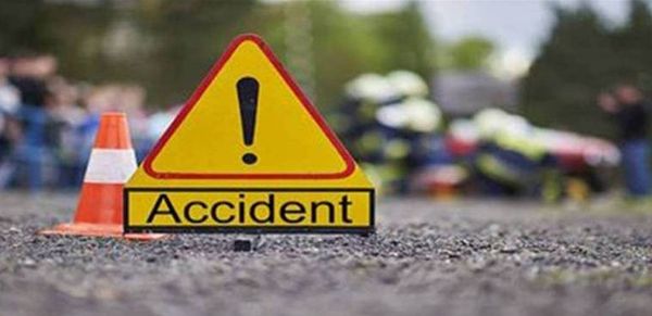 وفاة شاب بحادث صدم على طريق الغازية